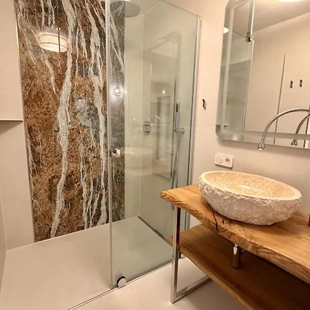 Apartman Gimmeldinger Haus *